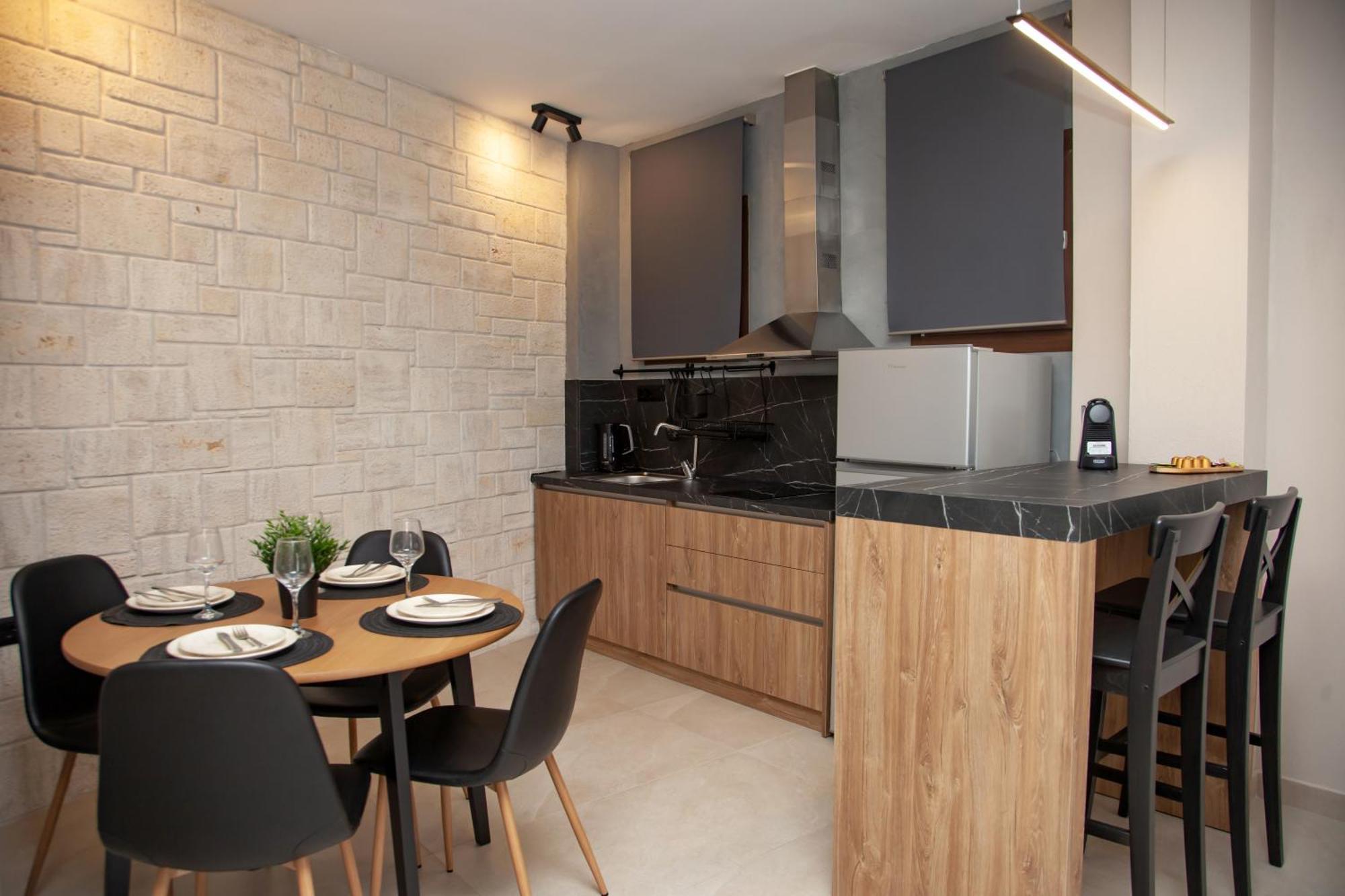 Kotinos Apartments Afytos Exteriör bild