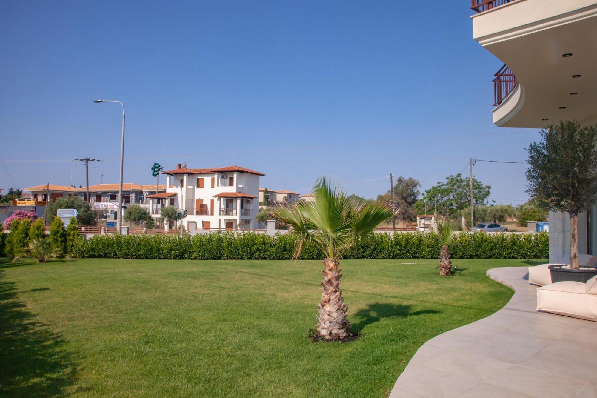 Kotinos Apartments Afytos Exteriör bild